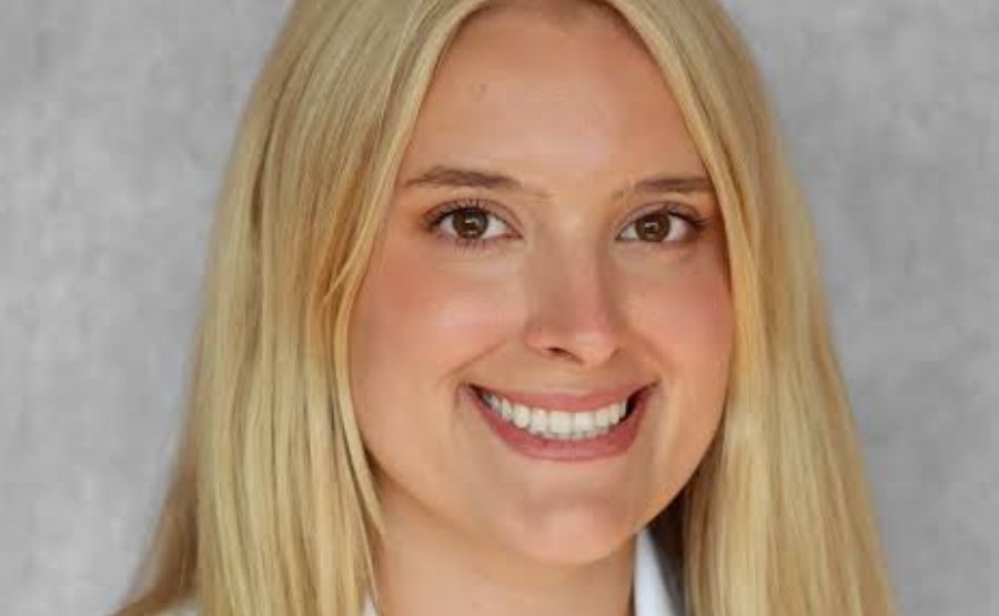 Elizabeth Fogle: The Woman Who Walked Away Before the World Knew Why